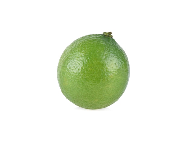 Citron vert isolé sur fond blanc