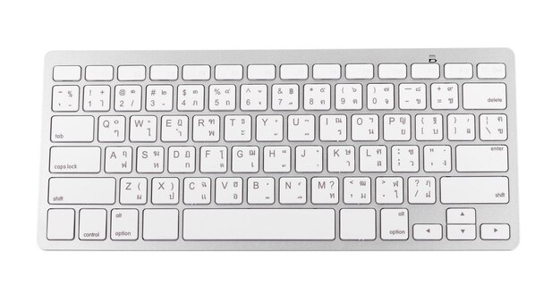 Photo clavier d'ordinateur sur fond blanc