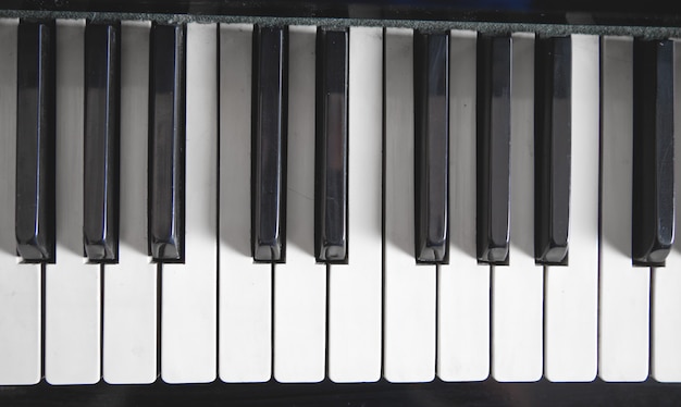 Clavier de piano. Blanc et noir. Musique