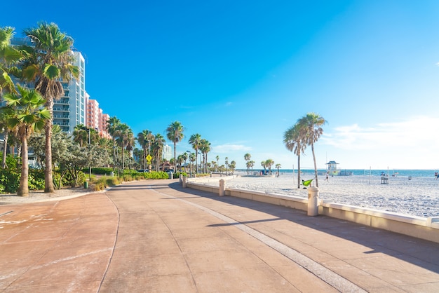 Clearwater beach avec beau sable blanc en Floride USA