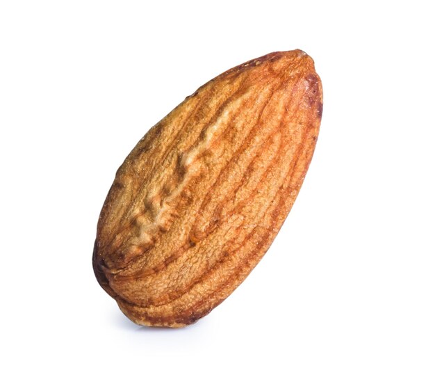 Clipping path amandes isolé sur fond blanc