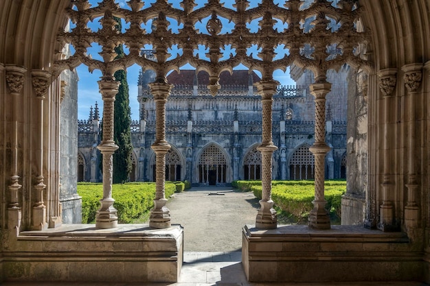 Cloître du monastère de Batalha Portugal