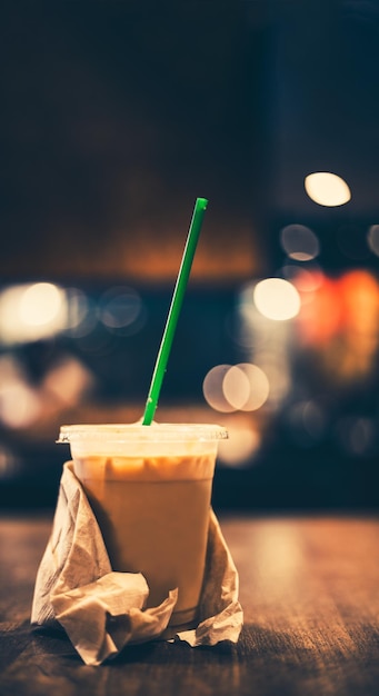 Close-up de la boisson sur la table