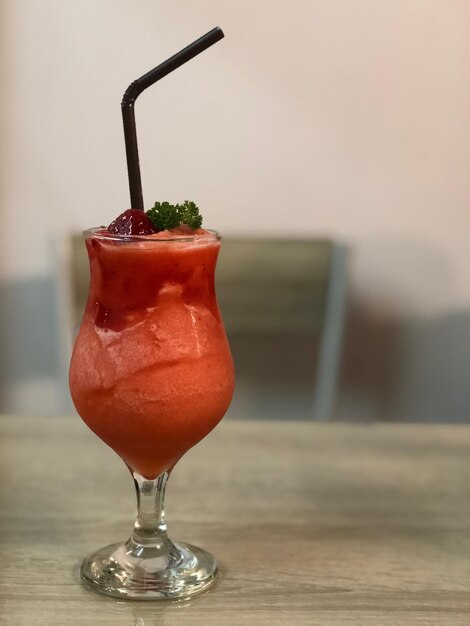 Close-up de la boisson sur la table
