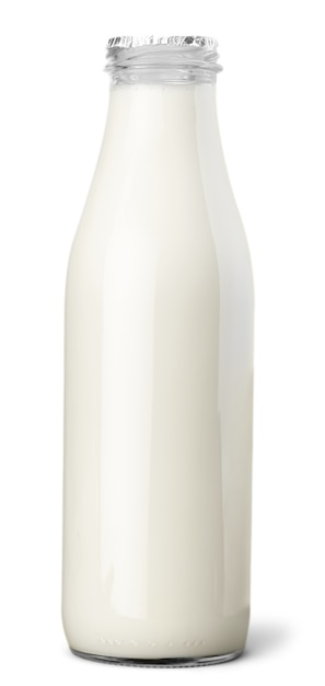 Photo close-up de bouteille de lait isolé sur fond blanc