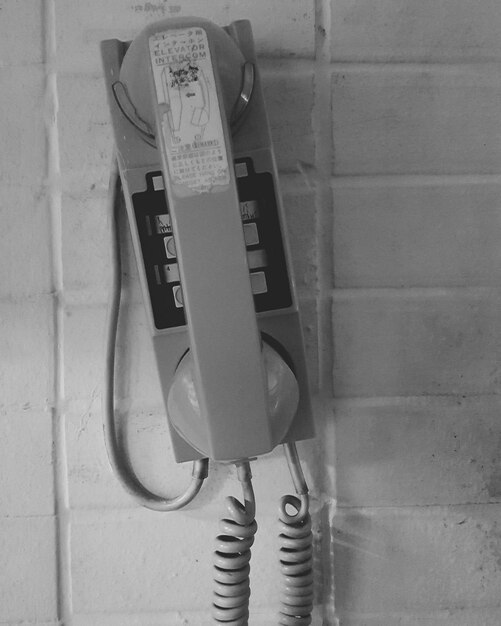 Close-up d'une cabine téléphonique