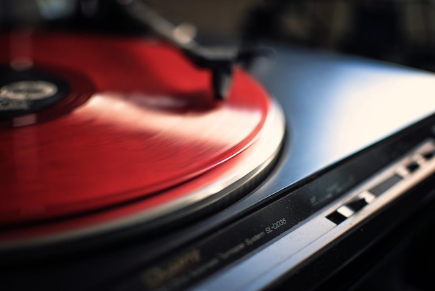 Close-up de l'enregistrement sur tourne-disque