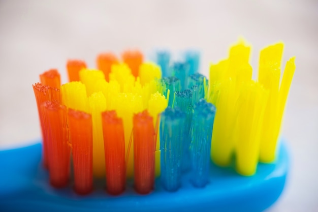 Photo close up macro de soies colorées fond de brosse à dents