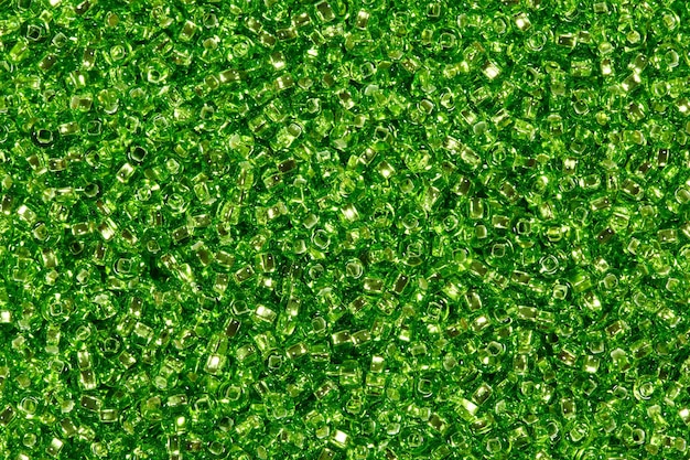 Close up de perles de rocaille vert foncé