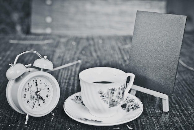 Close-up de la tasse de café sur la table