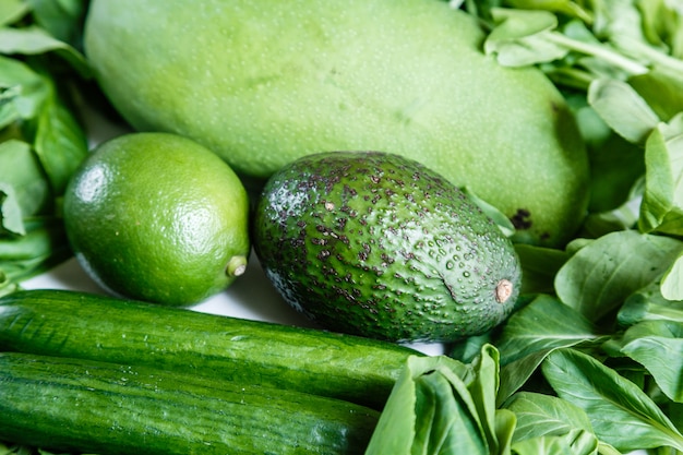 Closeup fruits et légumes verts