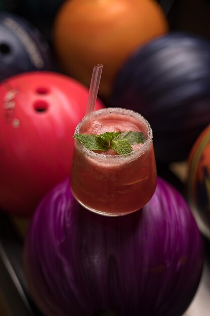 cocktail alcoolisé dans un club de bowling