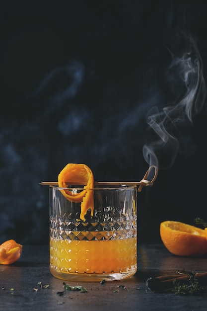 Cocktail au whisky et à l&#39;orange