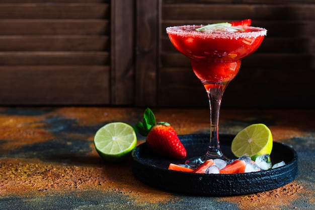 Cocktail à la fraise et à la margarita