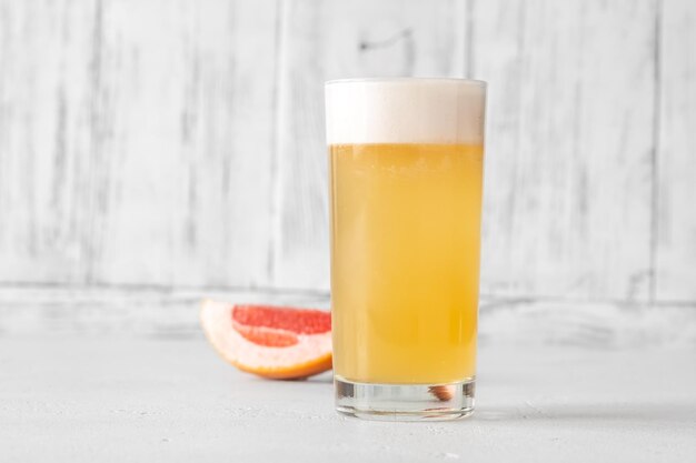 Cocktail Pamplemousse Whisky Fizz