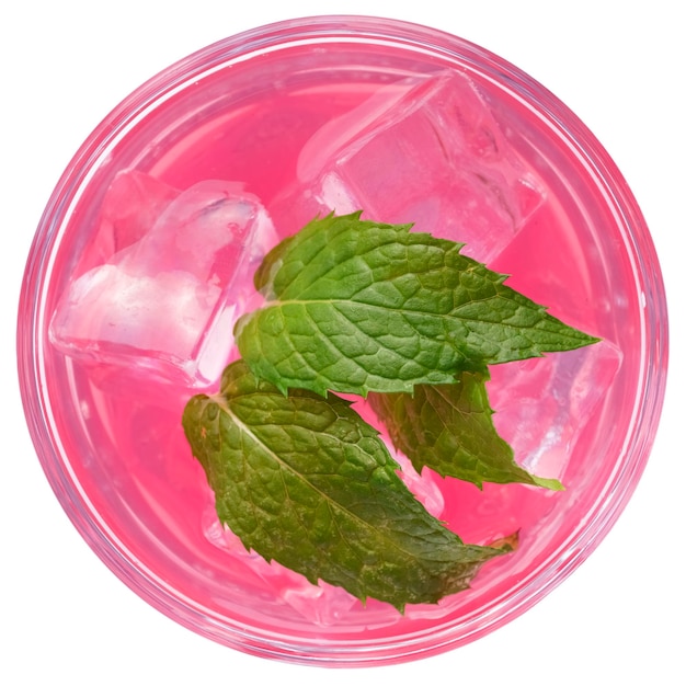 Cocktail rouge et rose avec glace et menthe