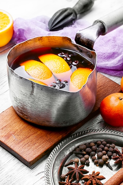 Cocktail de vin d&#39;hiver vin chaud