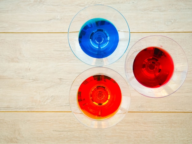 cocktails colorés, martinis