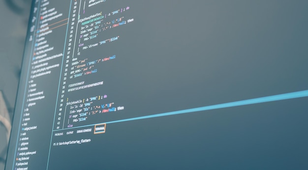 Code de programmation coloré sur un moniteur Fond de concept de développement de logiciel de programmation backend