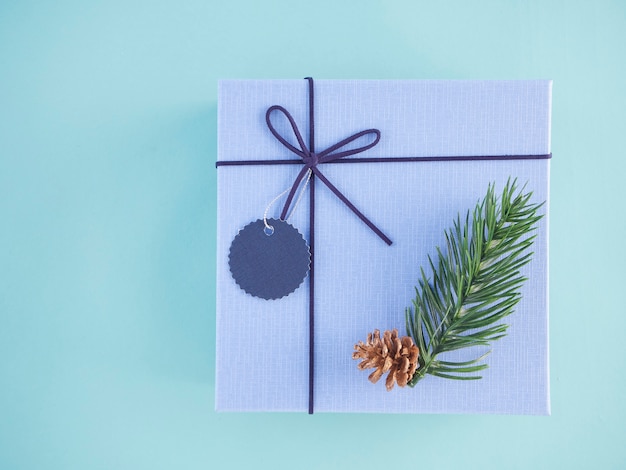 Coffret cadeau et décorations de Noël