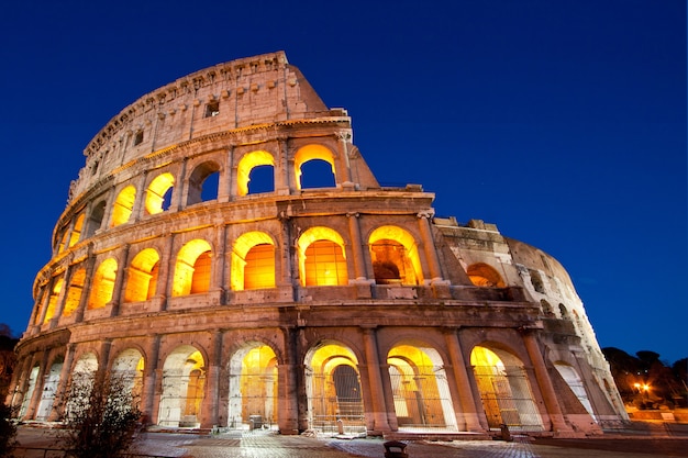 Colisée Dome Rome Italie