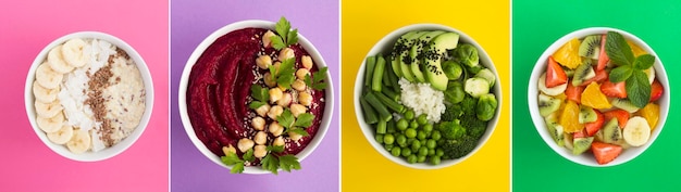 Collage d'aliments sains. Vue de dessus de la farine d'avoine, du smoothie à la betterave, du bol de poke végétalien et de la salade de fruits sur fond coloré. Vue de dessus.