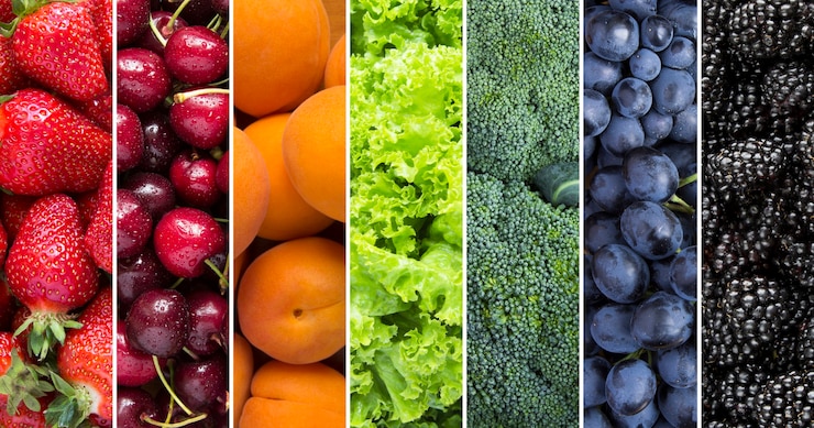 Photo collage de baies, fruits et légumes. fermer.