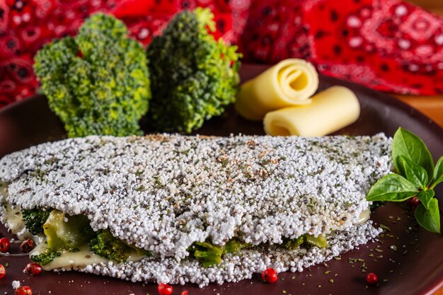 collation de tapioca farcie de mozzarella et de brocoli