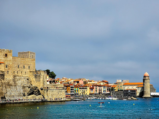 Collioure, une ville sur la côte méditerranéenne dans le sud de la France