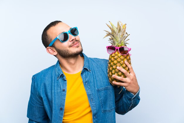 Colombien, tenue, ananas, lunettes soleil