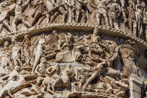 Colonne de Marc Aurèle à Rome