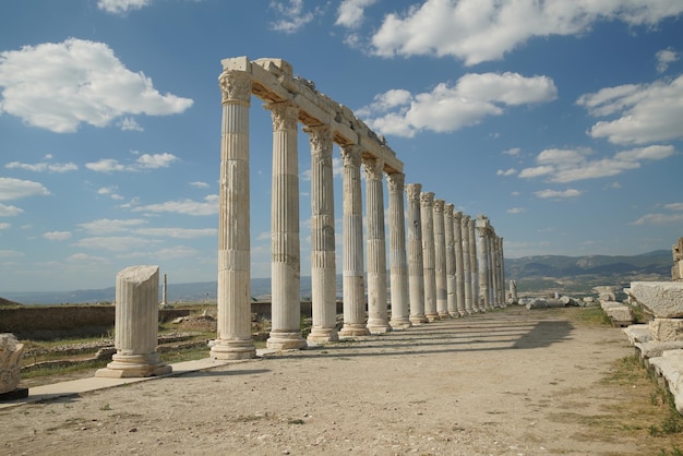 Colonnes à Laodicée sur l'ancienne ville de Lycus à Denizli Turkiye