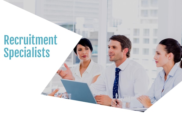 Composition du texte des services de recrutement sur les gens d'affaires