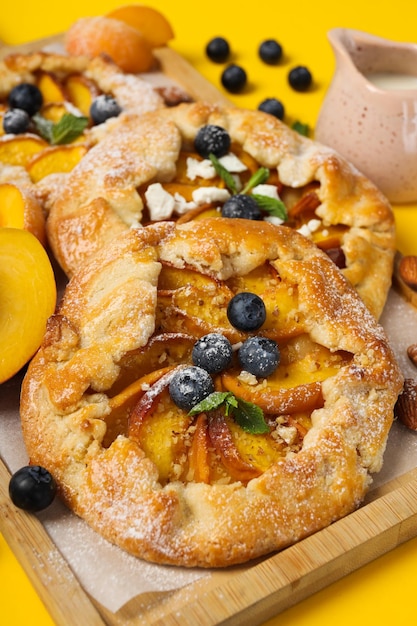 Composition de galette de fruits pour un concept de cuisine savoureuse