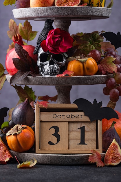 Composition d'Halloween avec des fruits d'automne