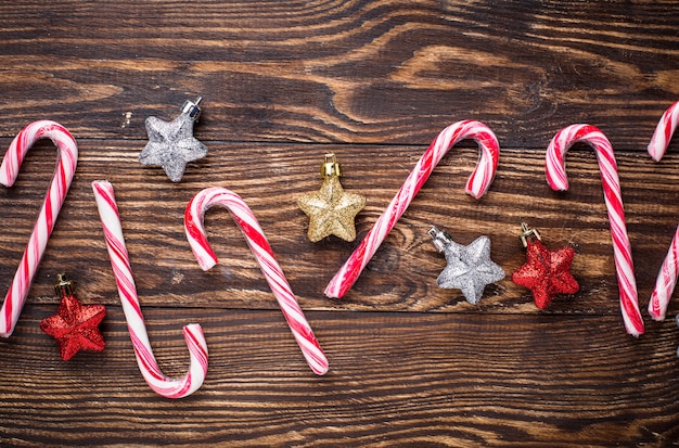 Composition de Noël avec une canne en bonbon