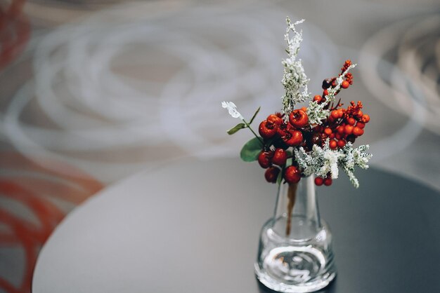 composition de noël sur la table