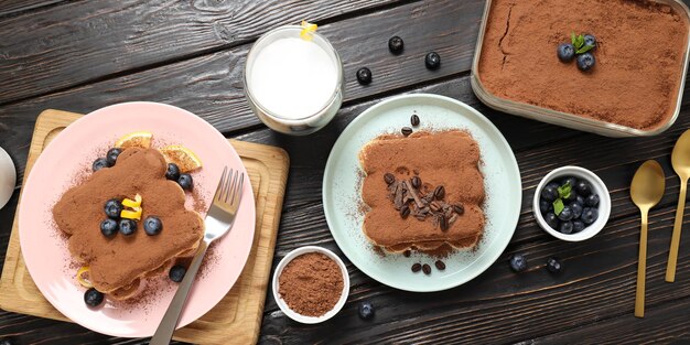 Concept d'aliments sucrés vue de dessus de gâteau Tiramisu