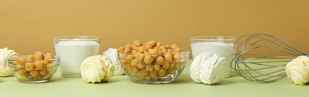 Concept Aquafaba de nourriture et de cuisine végétaliennes