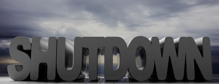 Photo concept d'arrêt texte d'arrêt sur fond de ciel nuageux gris bannière 3d illustration