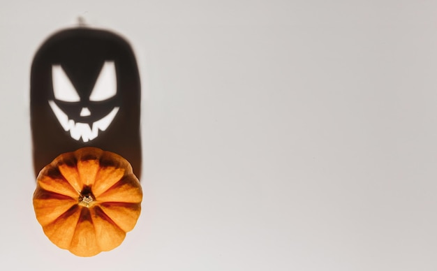 Concept D'arrière-plan D'halloween Citrouille Jack O Ombre De Visage En Colère