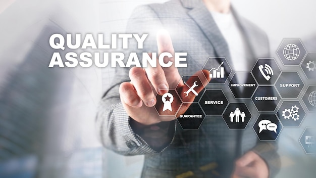 Photo le concept d'assurance qualité et son impact sur les entreprises le contrôle qualité la garantie de service techniques mixtes