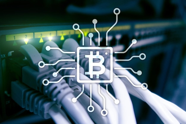 Concept de Bitcoin Blockchain sur fond de salle de serveur