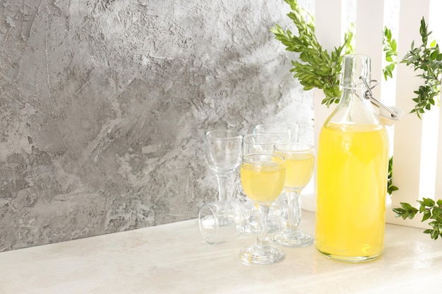 Concept de boisson savoureuse Limoncello espace pour le texte