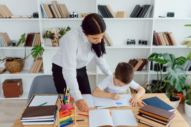 Le concept de cours particuliers et de devoirs