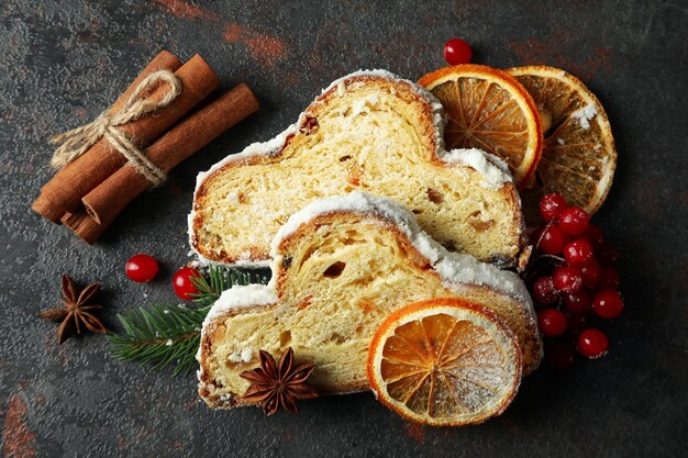 Concept de dessert allemand Stollen close up