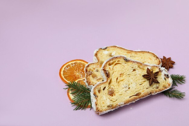 Concept de dessert allemand Stollen espace pour le texte