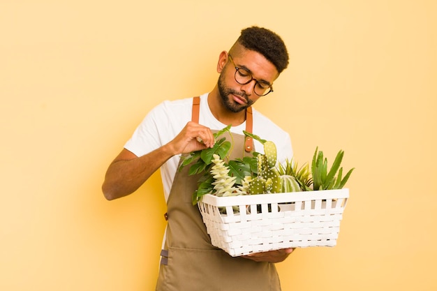 Concept de jardinier homme afro noir