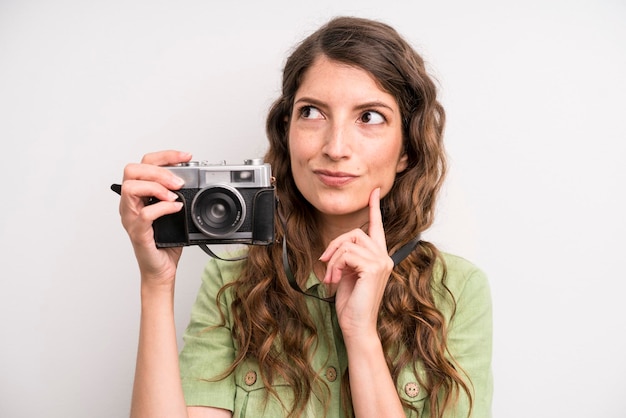 Concept de jeune adulte jolie femme photographe