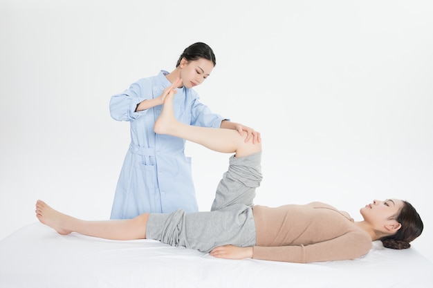 Concept de massage avec femme détendue